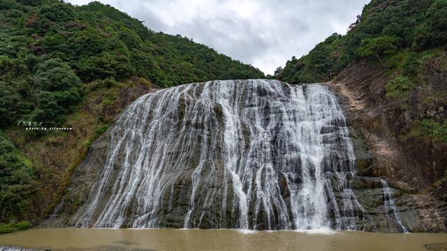 三季度全国100个“最缺工”职业，制造业为何持续缺工？游戏画面